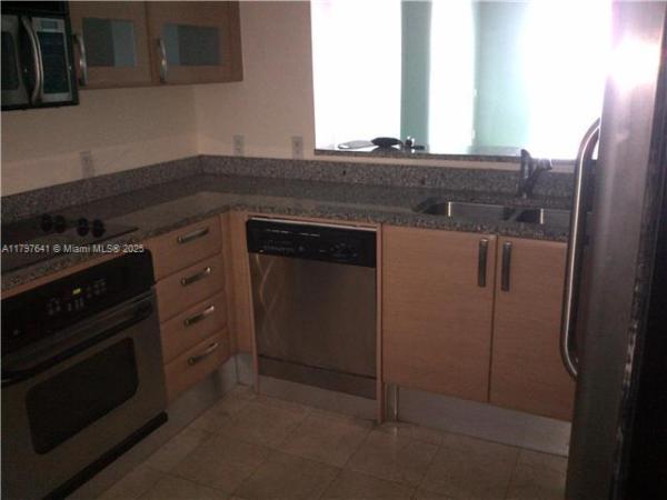 2101 BRICKELL AVE #2907, MIAMI, FL 33129