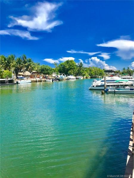 NORMANDY SHORES APTS COND