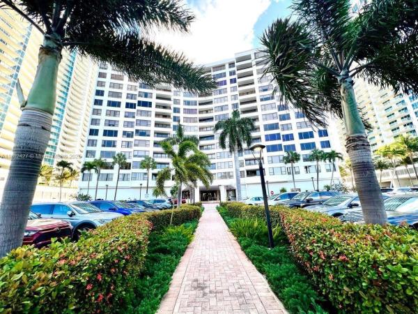 3505 S OCEAN DR #619, HOLLYWOOD, FL 33019