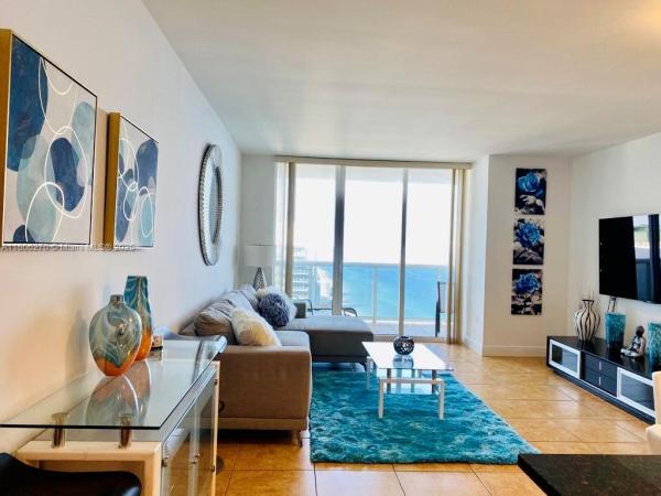 1830 S OCEAN DR #4810, HALLANDALE BEACH, FL 33009