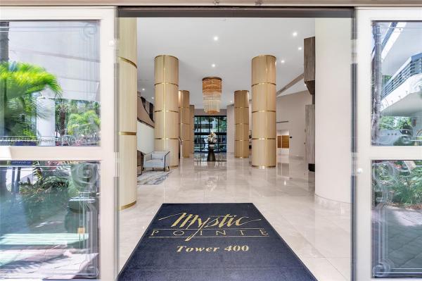 3500 MYSTIC POINTE DR #3504, AVENTURA, FL 33180
