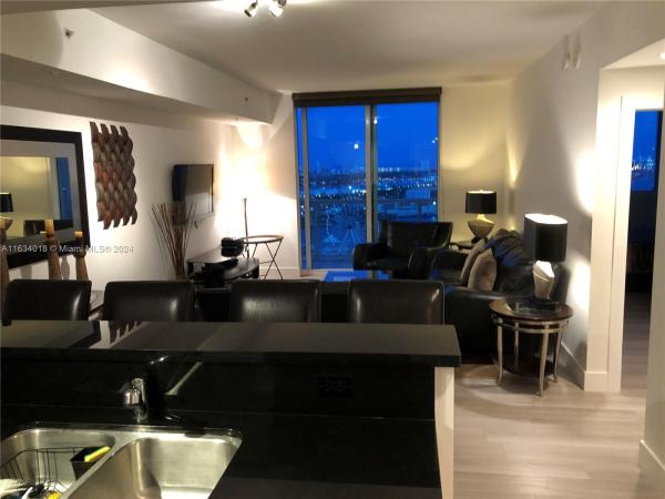 253 NE 2ND ST #2609, MIAMI, FL 33132