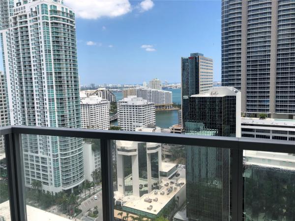 1050 BRICKELL CONDO
