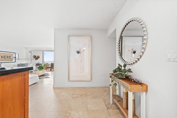 Commodore Club South