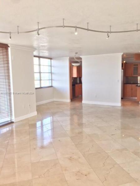 2780 NE 183RD ST #1202, AVENTURA, FL 33160