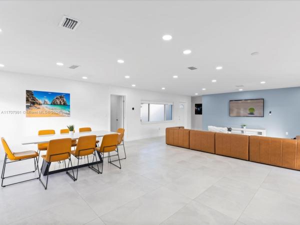 BOULEVARD HEIGHTS SECTION