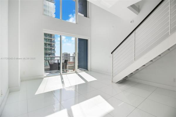 INFINITY AT BRICKELL