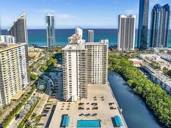 230 174TH ST #2117, SUNNY ISLES BEACH, FL 33160