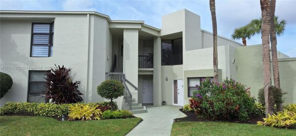 LA COSTA DEL MAR CONDO