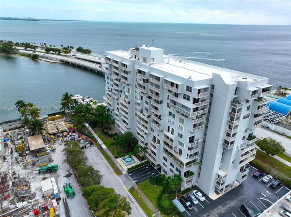 BRICKELL BISCAYNE CONDO