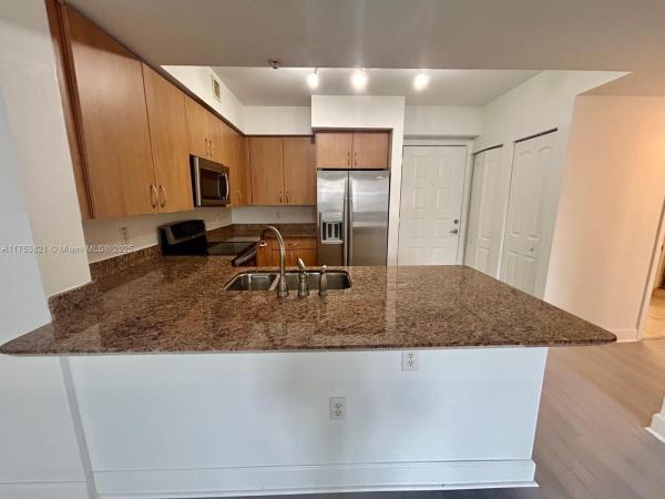 1830 RADIUS DR #603, HOLLYWOOD, FL 33020