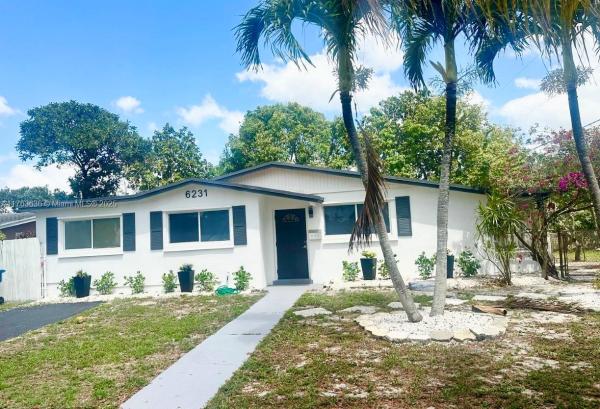 SUNRISE GOLF VILLAGE SEC