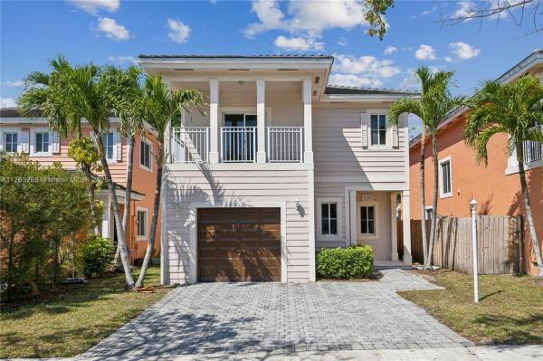 EMILIOS PLACE AT OASIS