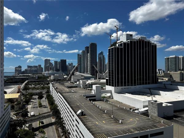 1750 N BAYSHORE DR #1808, MIAMI, FL 33132