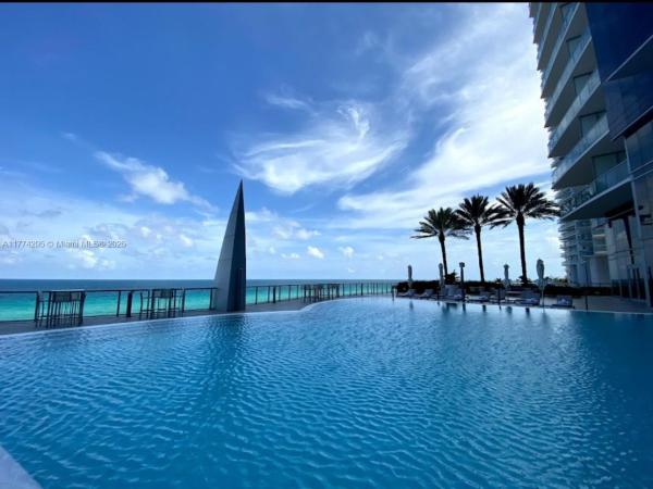 17121 COLLINS AVE #1802, SUNNY ISLES BEACH, FL 33160