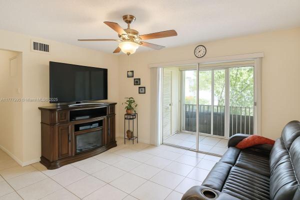 MCARTHUR PARK MISTY LAKE