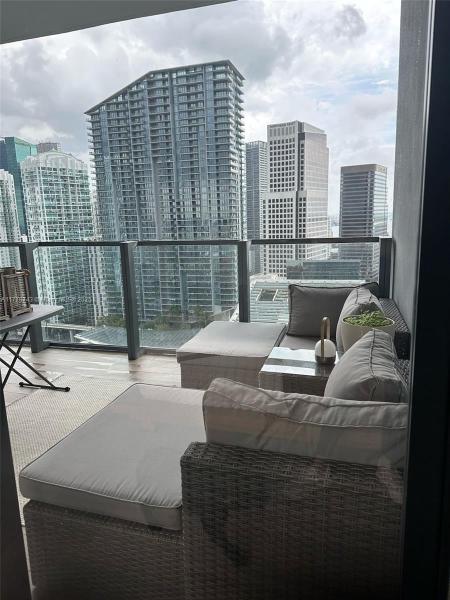 88 SW 7TH ST #2509, MIAMI, FL 33130