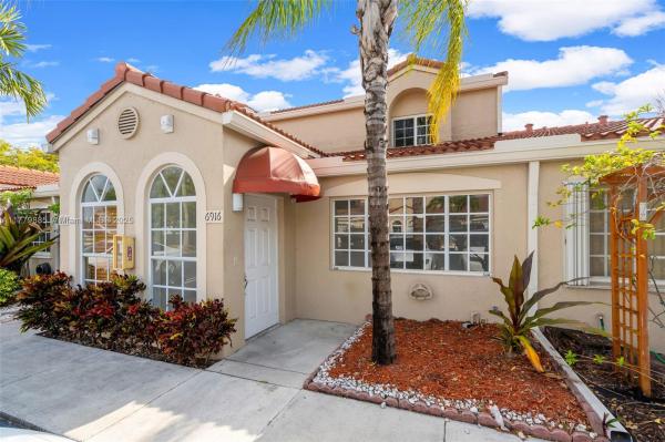 FOUNTAIN PK VILLAGE HOMES