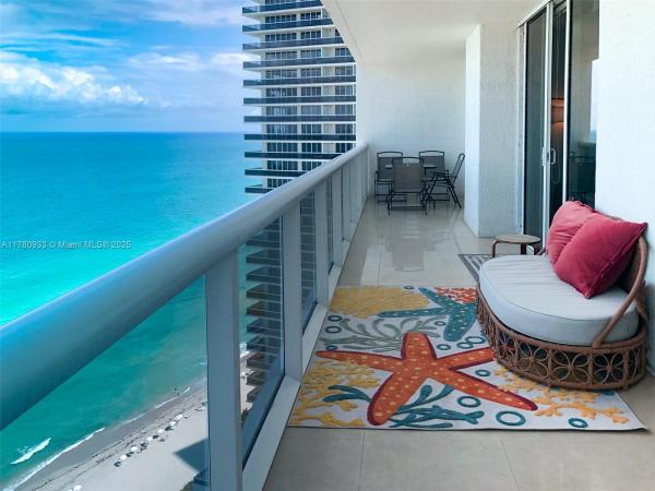 1800 S OCEAN DR #3002, HALLANDALE BEACH, FL 33009