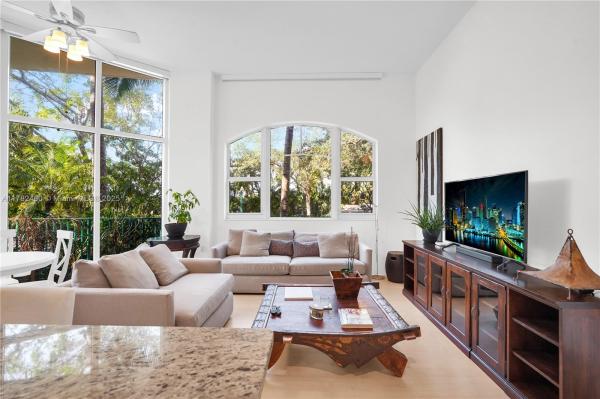 TURNBERRY VLG NO TOWER CO