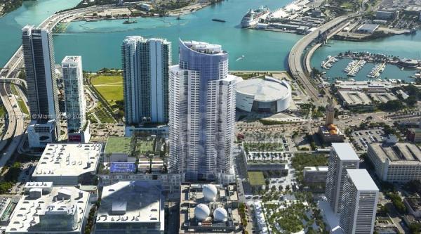 851 NE 1ST AVE #4204, MIAMI, FL 33132