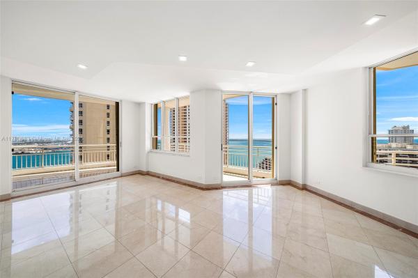 ONE TEQUESTA POINT CONDO
