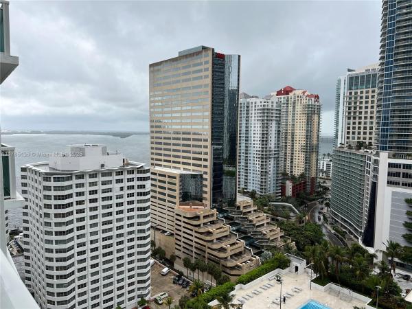 950 BRICKELL BAY DR #2303, MIAMI, FL 33131