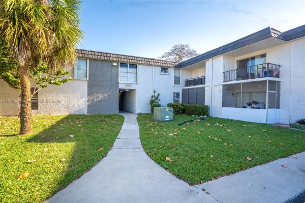 KENDALL ACRES CONDO BLDG