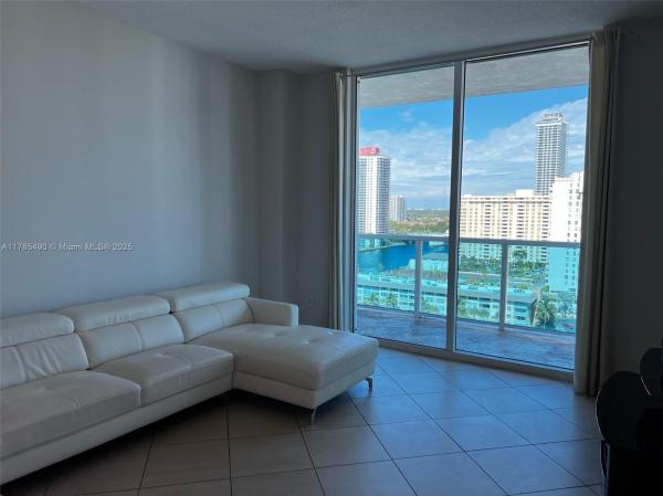 1945 S OCEAN DR #1411, HALLANDALE BEACH, FL 33009