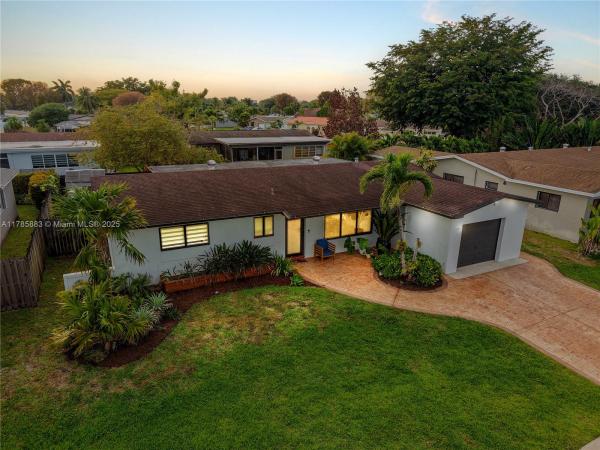 PEMBROKE LAKES SEC 6