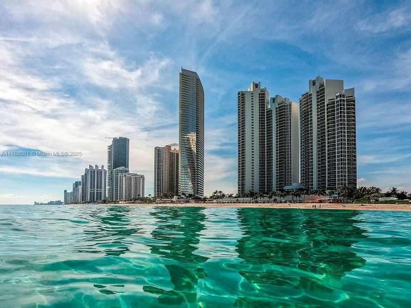 19390 COLLINS AVE #518, SUNNY ISLES BEACH, FL 33160