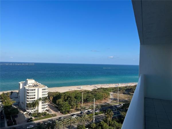 100 BAYVIEW DR #2012, SUNNY ISLES BEACH, FL 33160
