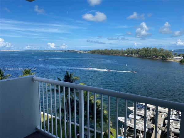 BRICKELL BISCAYNE CONDO