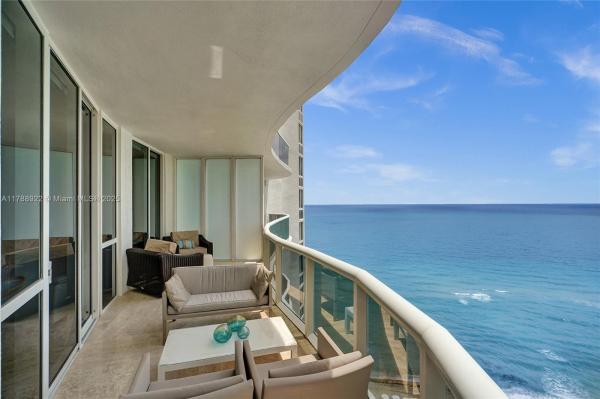 16001 COLLINS AVE #1907, SUNNY ISLES BEACH, FL 33160