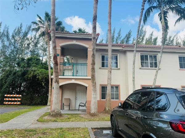 VENETIA GARDENS SOUTH