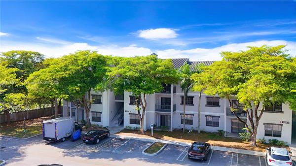 ATLANTIC SPRINGS CONDO