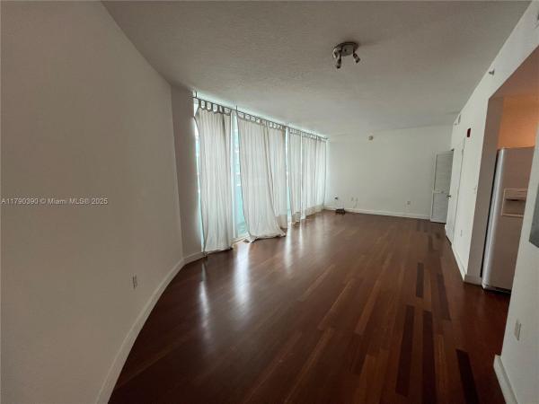 REGATTA AT INDIAN CREEK C