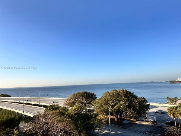 BRICKELL BISCAYNE CONDO