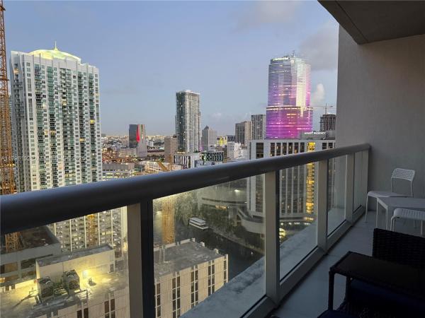 485 BRICKELL AVE #2606, MIAMI, FL 33131