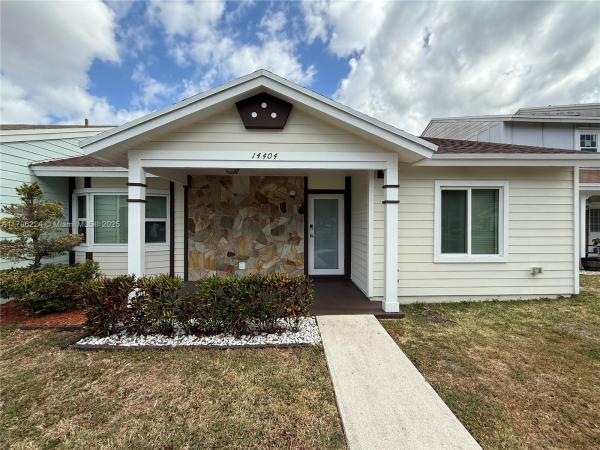 COUNTRY WALK TOWNHOUSES S