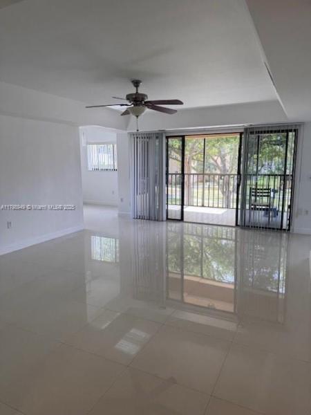 KENDALL ACRES WEST CONDO