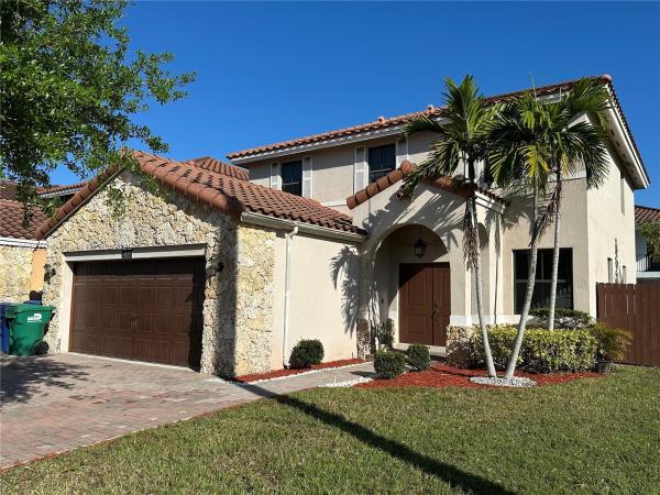 FONTAINEBLEAU WEST NORTH