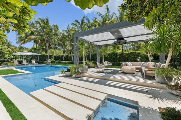 HIBBS GROVE PLANTATION