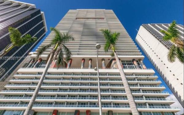 50 BISCAYNE CONDO