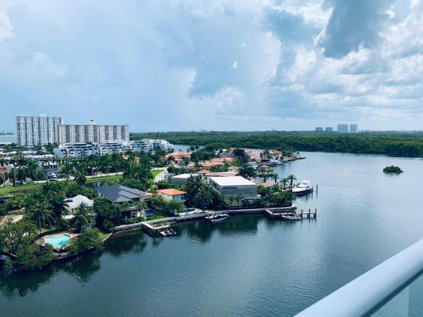 330 SUNNY ISLES BLVD #5-1006, SUNNY ISLES BEACH, FL 33160