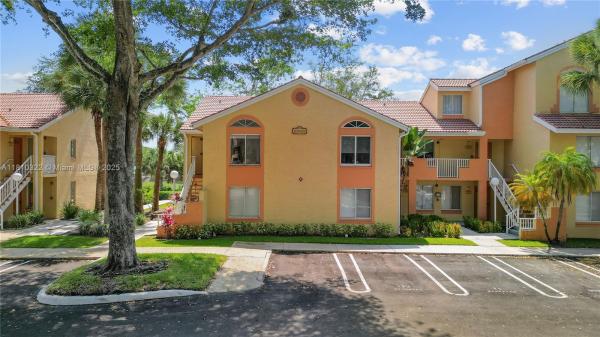 NAPOLI GARDENS AT CORAL SP