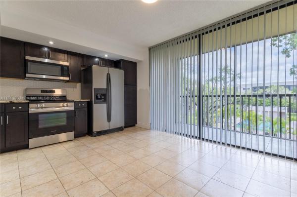 HORIZONS WEST CONDO #2