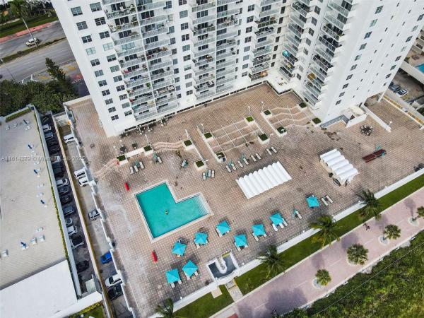 ARLEN BEACH CONDO