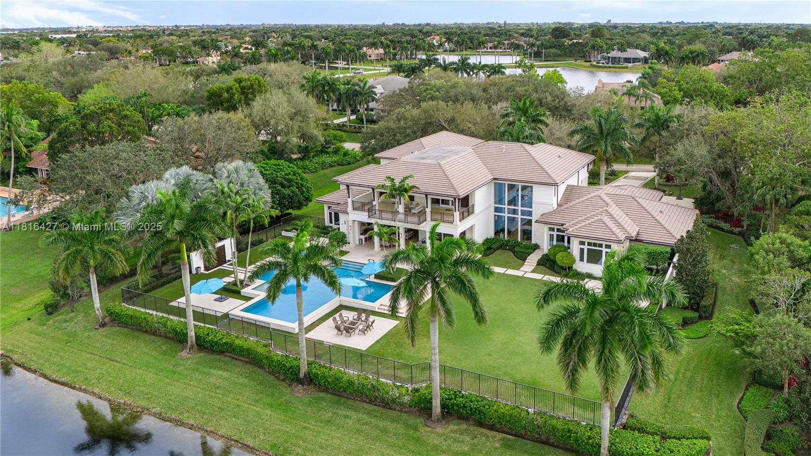 WINDMILL RANCH ESTATES - фото