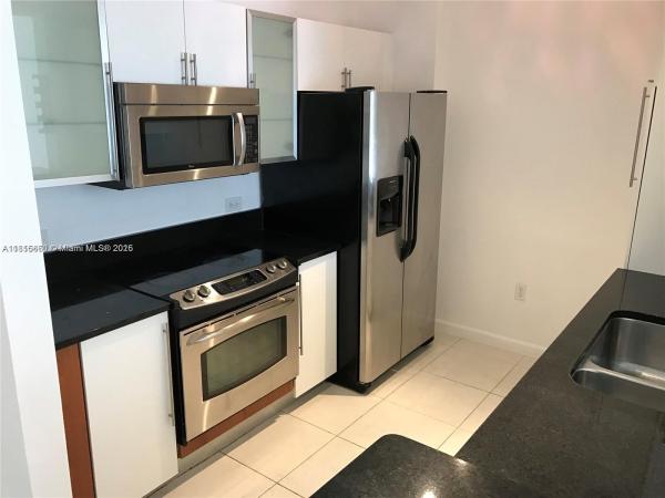 18800 NE 29TH AVE #210, AVENTURA, FL 33180